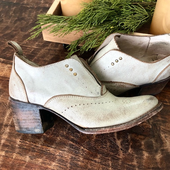 Steven Ice Distressed Leather Sadie 